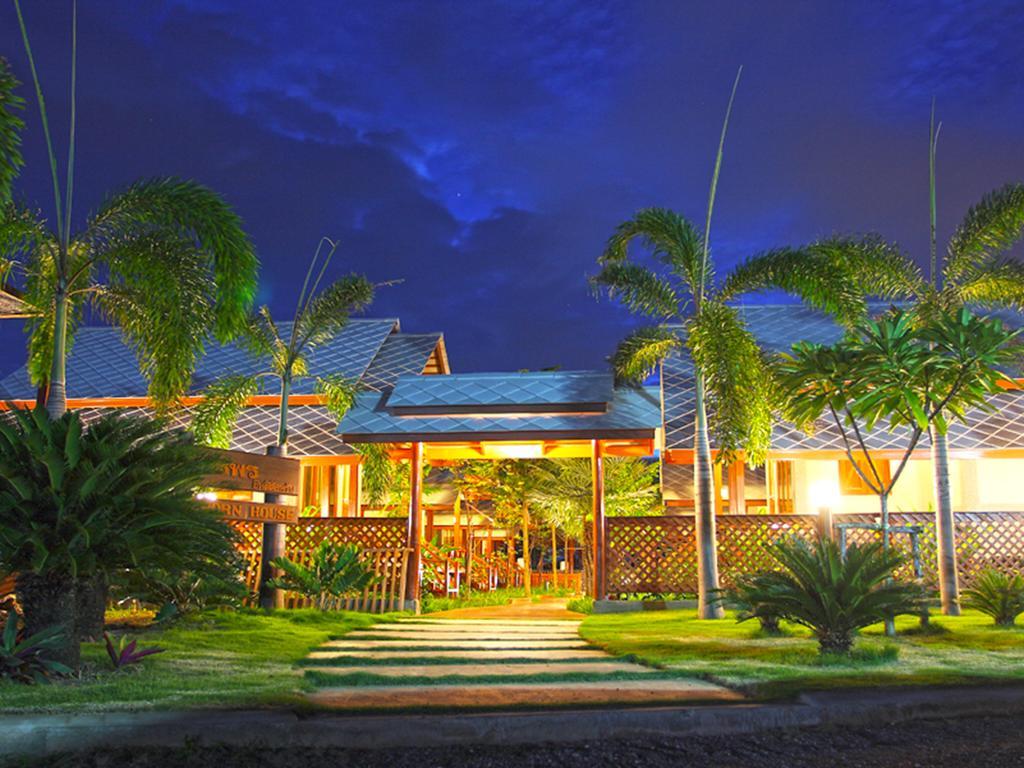 Baan Siriporn Resort - โรงแรมบ้านศิริพร รีสอร์ท Samut Songkhram Exterior foto