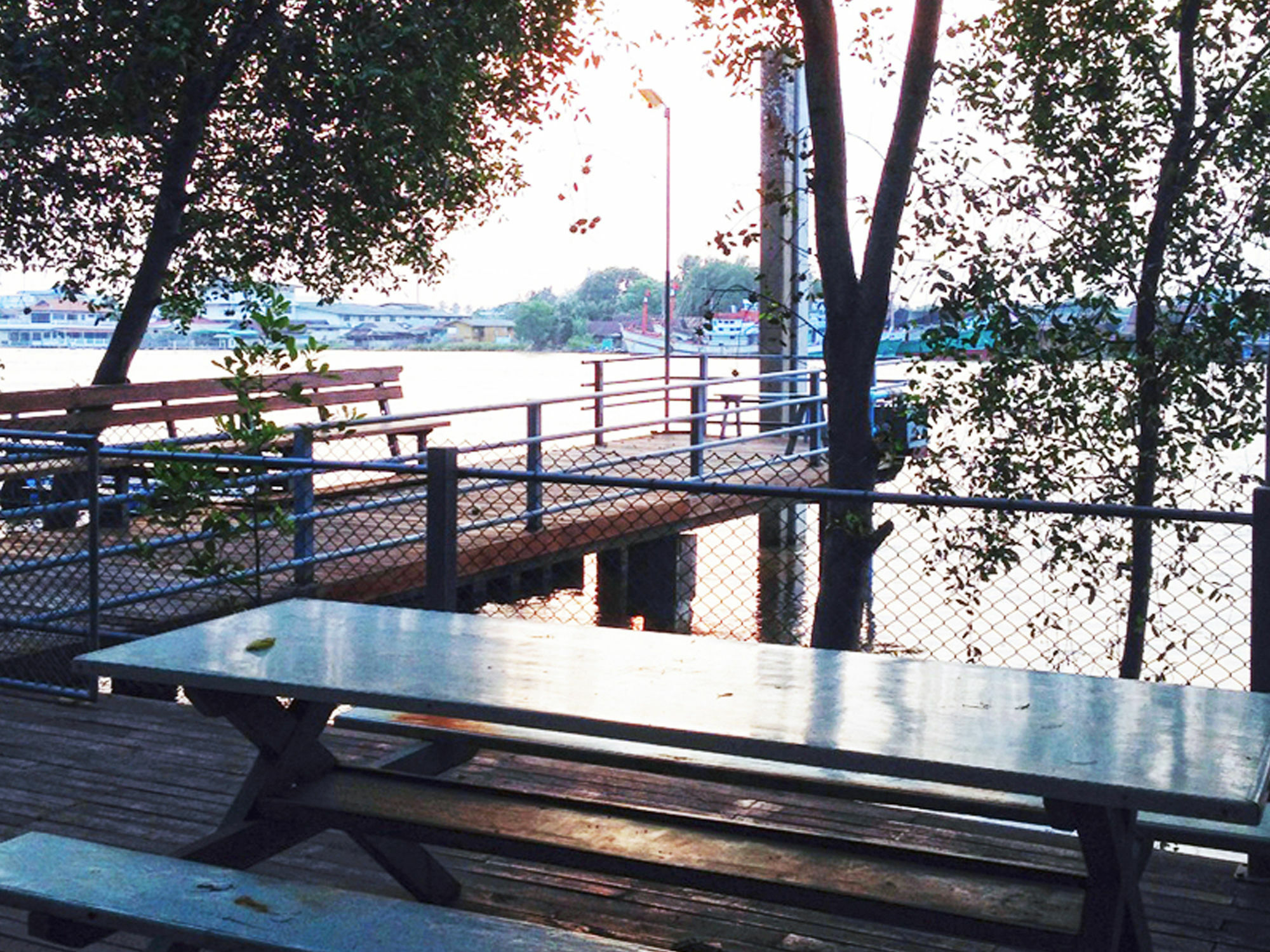 Baan Siriporn Resort - โรงแรมบ้านศิริพร รีสอร์ท Samut Songkhram Exterior foto